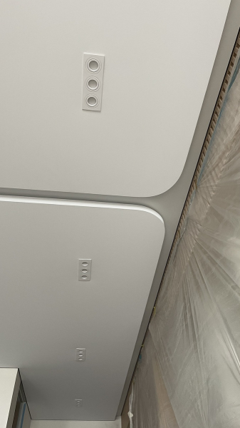 Фото панелей на потолке