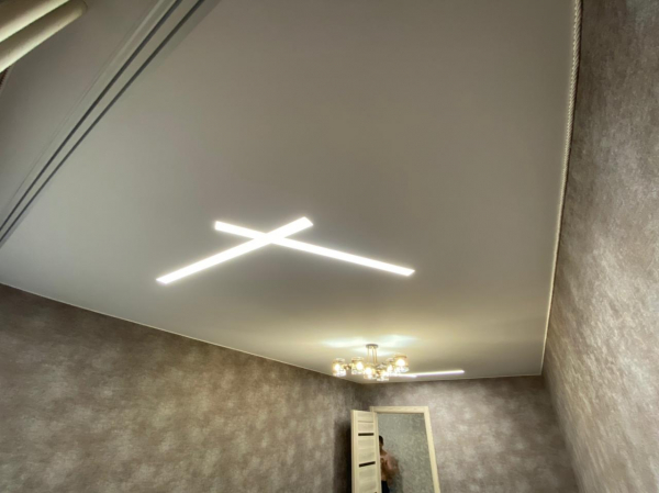 Фото натяжного потолка