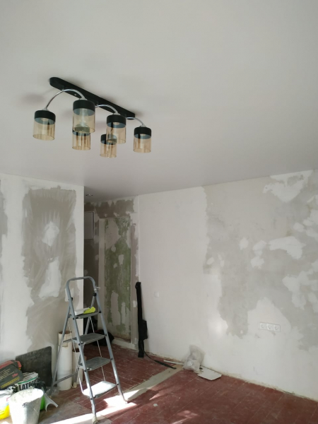 Натяжной потолок