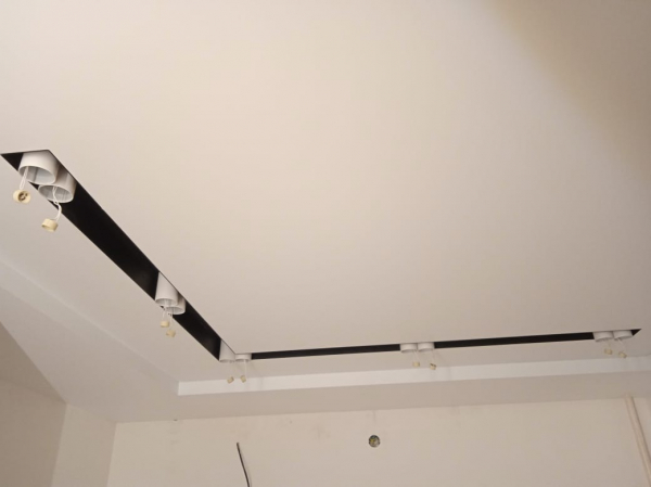 Потолок с нишами SLOTT