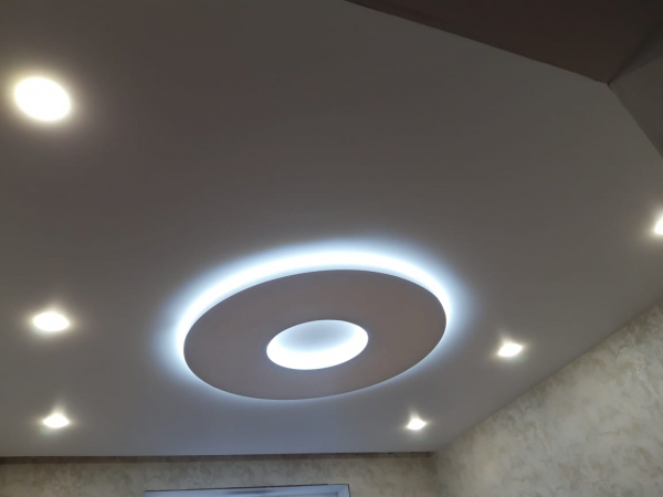 Фото натяжных потолков