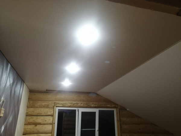 Потолок в частный дом