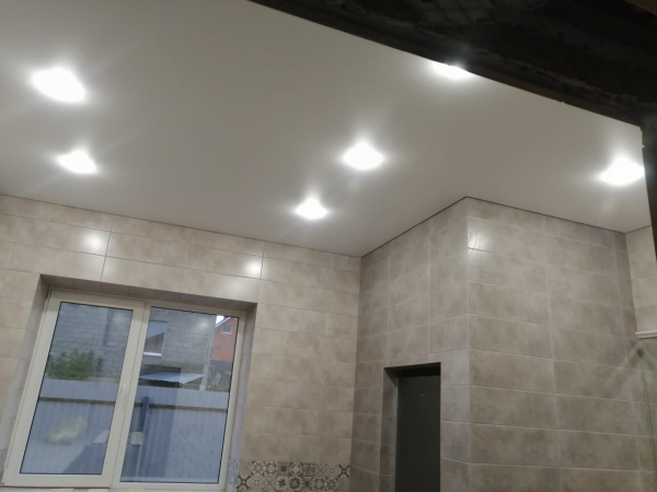 Потолок на кухне