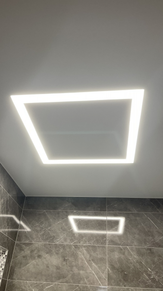 Потолок в ванной